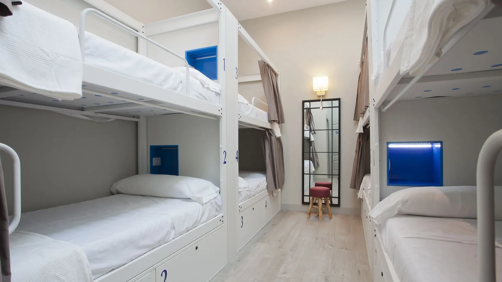 Malaga Stop Hostel