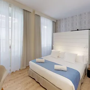 Отель Madeinterranea